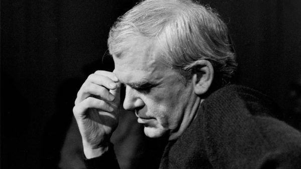 Милан Кундера дар мавриди таърих