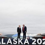 Ду дастоварди Путин дар нишасти Олоско