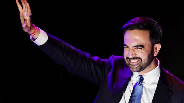 Паёми Тромп дар остонаи раъйдиҳӣ дар Ню-Йорк