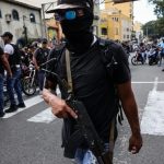 Гузоришҳо аз тирандозӣ дар Каракас ва эҳтимоли кудато