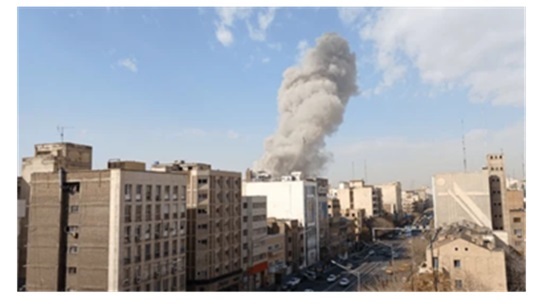 Ҳамлаи Амрико ва Исроил ба Эрон, дар ҳангоми музокира