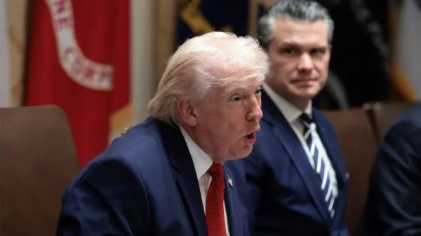 Тромп: 10 рӯзи дигар ба Эрон мӯҳлат медиҳам