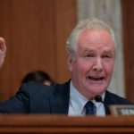 Крис ван Холлен