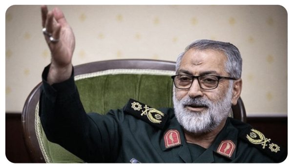 Сухангӯи артиши Эрон: Ба қудрати пӯшолии Амрико эътимод накунед!