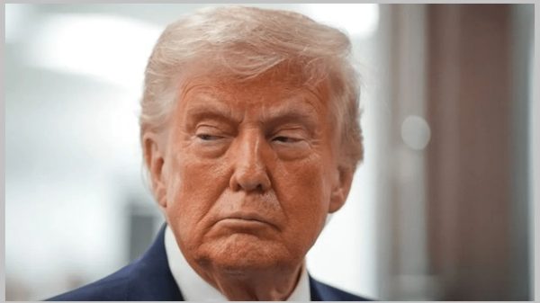 Тромп аз музокирот бо Эрон гуфт