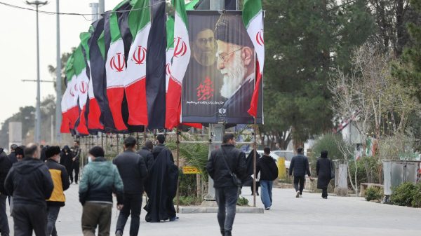 Дафтари раиси ҷумҳури Эрон: Ҳеч эътимоде ба ҷинояткорон вуҷуд надорад!