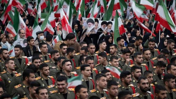 Посухи Эрон ба пешниҳоди Омрико барои хотимаи ҷанг