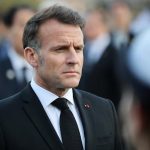 Раиси ҷумҳури Фаронса: Бояд ба ҳаққи мардуми Эрон эҳтиром гузошт