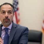 Вокуниши Трито Порсӣ ба бомбборони Донишгоҳи санъатии Шариф