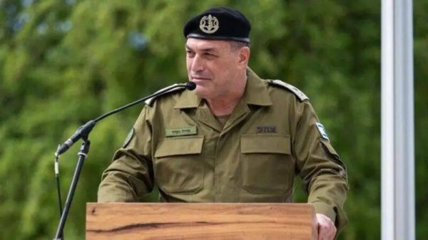 Артиши Исроил дар ҳоли омодабош