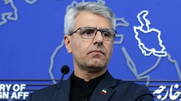 Бақоӣ: Иддаои иштибоҳӣ будани ҳамлаи Украина ба киштии Эронро напазируфтем