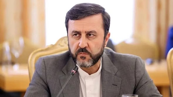Муовини вазири хориҷаи Ҷ.И.Эрон: “Тромп бояд дармон шавад”